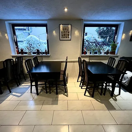 住宿加早餐酒店 Hektor 斯克拉斯卡波伦巴