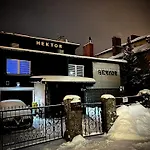 Hektor 3*
